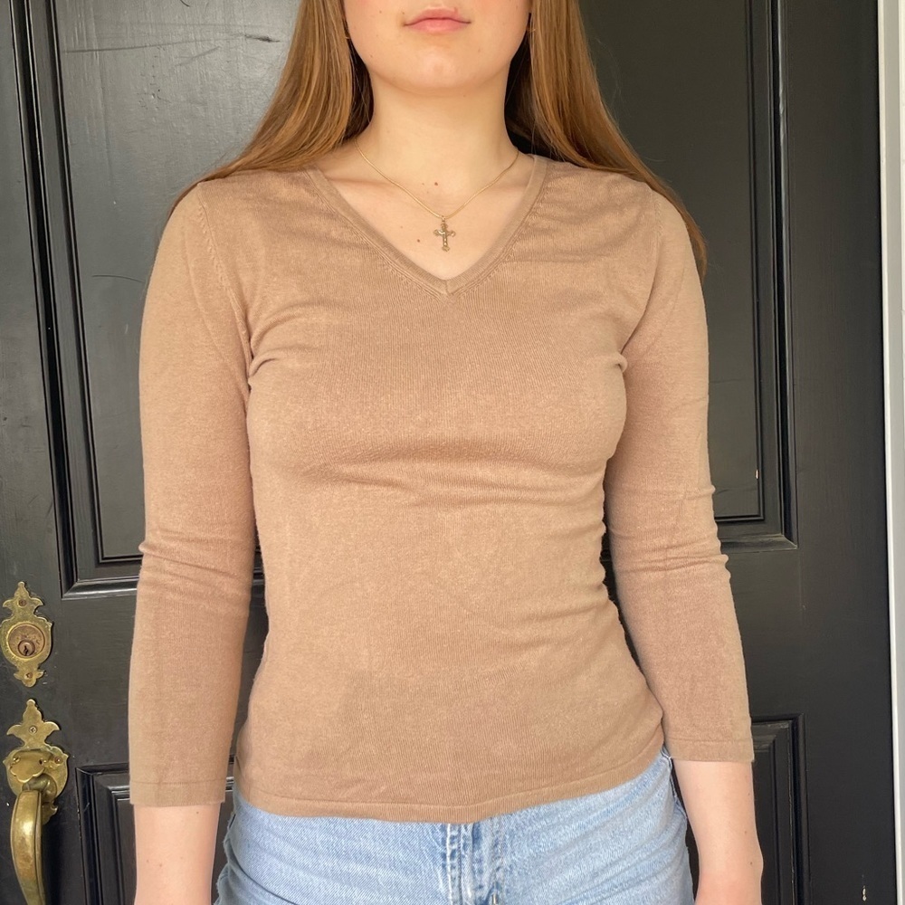 J.j. Basics long sleeve sweater🤎